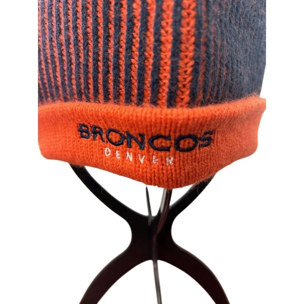 NFL Team Apparel Denver Broncos Youth Beanie Orange Navy‎ Blue Striped Pom Hat